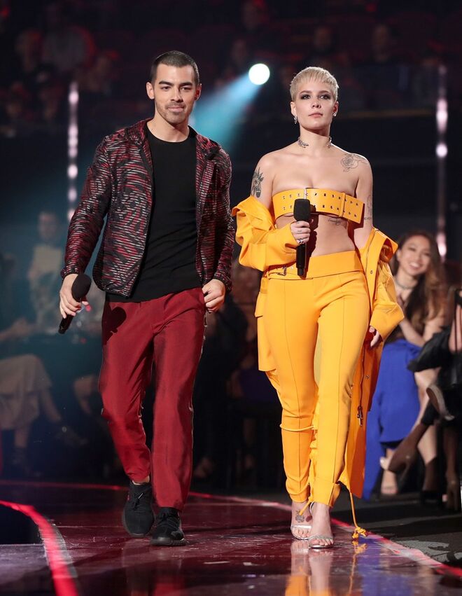Joe Jonas e Halsey