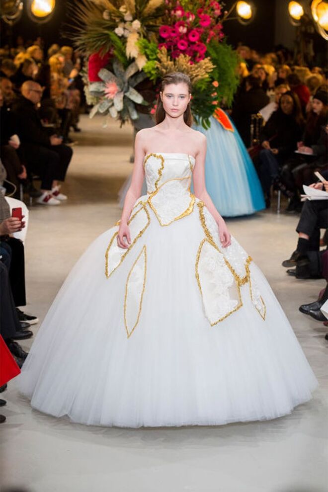 22. Viktor & Rolf Haute Couture