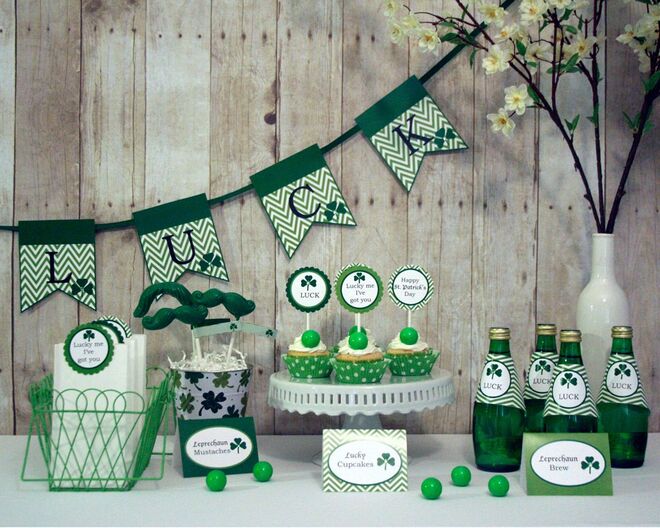 4. A cor verde invade as ruas no dia de São Patrício, mas esta não é a cor oficial! Sabe qual é?