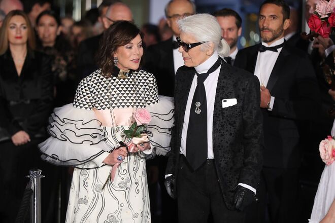 Carolina do Mónaco com Karl Lagerfeld