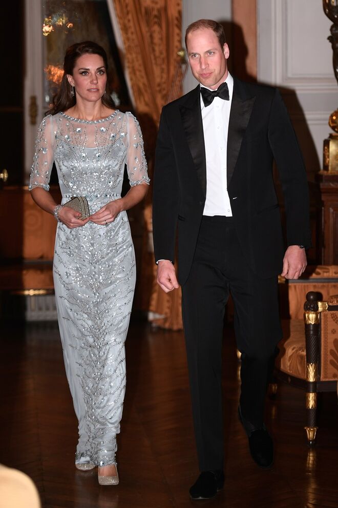 Kate e William durante o jantar de recepção na embaixada do Reino Unido em Paris.