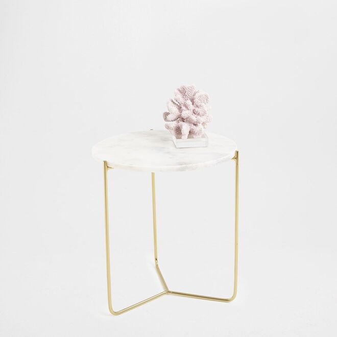 16. Mesinha auxiliar mámore, €99,99 Zara Home