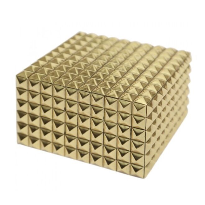 20. Caixa Python Gold, €44,95 em lojaquerido.com