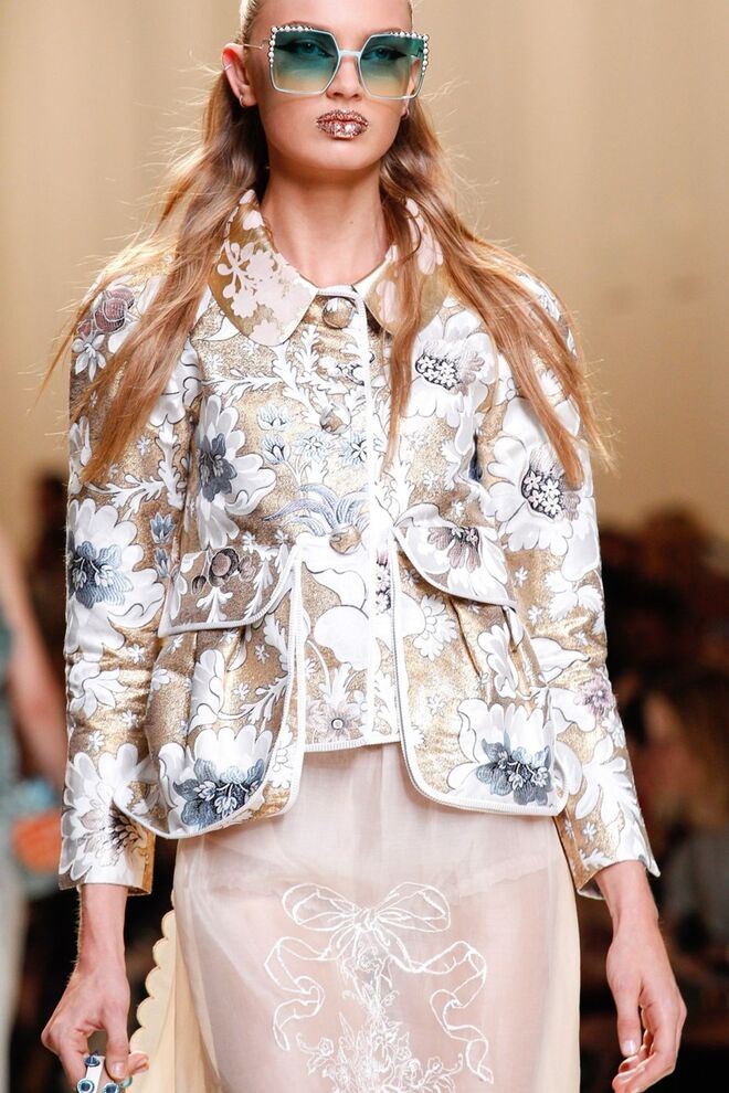 Desfile primavera-verão 2017 Fendi