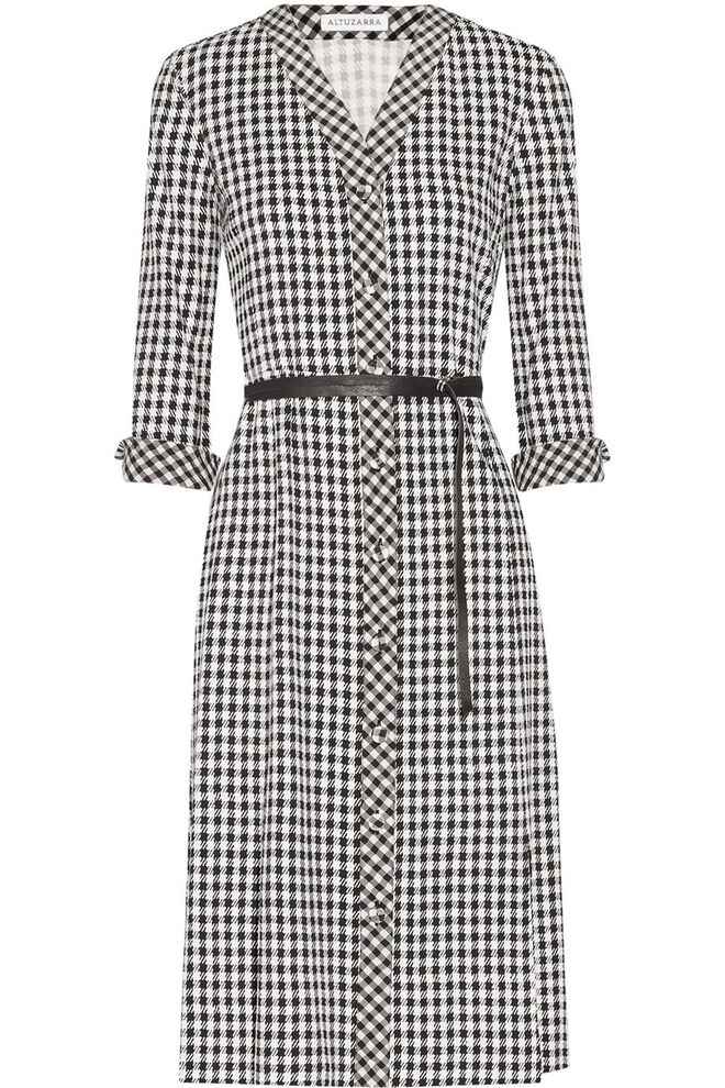 Vestido, €1595, Altuzarra, em net-a-porter.com