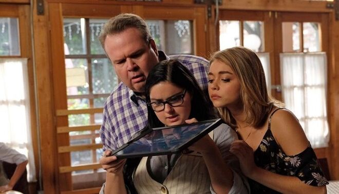 Uma Família Muito Moderna (Fox Comedy)