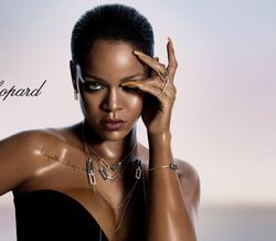 Rihanna lança coleção de joias com a Chopard