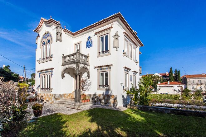  Salty Pelican Beach Hostel & Surf Camp 