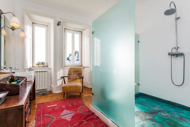  Salty Pelican Beach Hostel & Surf Camp 