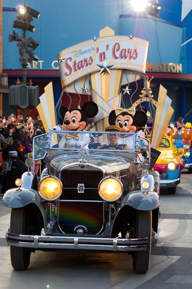 2009 - (4 ABRIL) - Estreia da Disney’s Stars ‘n’ Cars pela ocasião de 'A festa do Mickey Mouse'