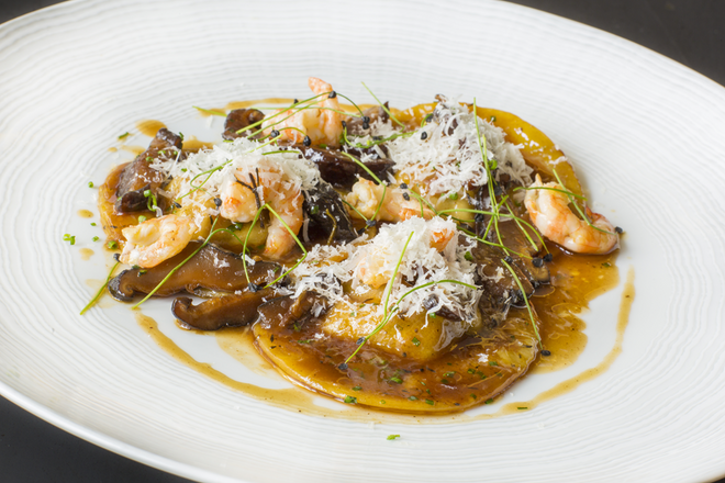 Ravioli de Camarão Shiitake