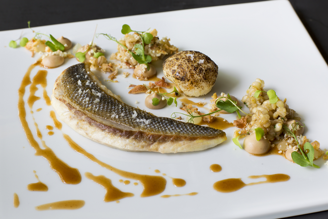 Robalo Salteado com Orzo