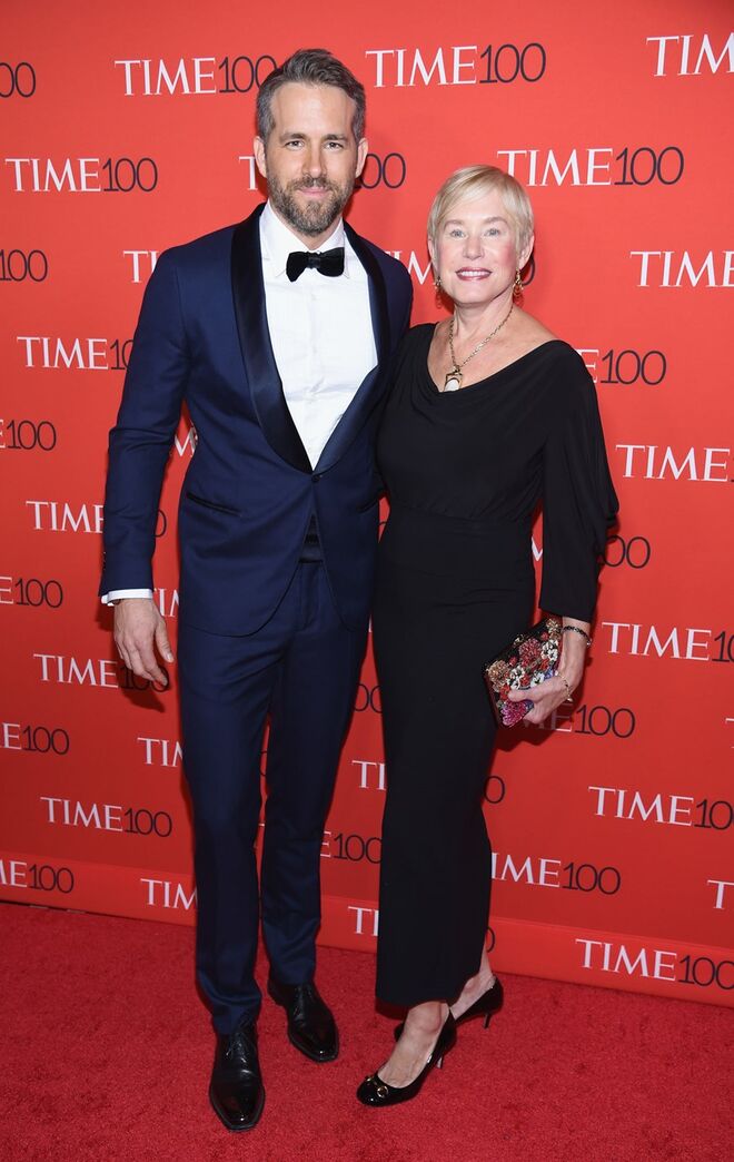 Ryan Reynolds com a mãe