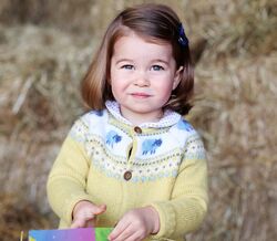 Princesa Charlotte celebra 2º aniversário