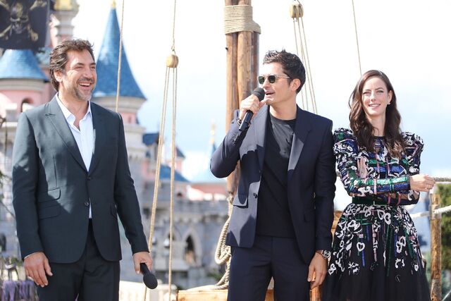 Apresentação 'Piratas das Caraíbas - Homens Mortos não Contam Histórias' na Disneyland de Paris