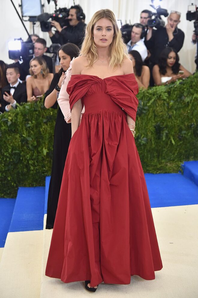 Doutzen Kroes em Brock Collection