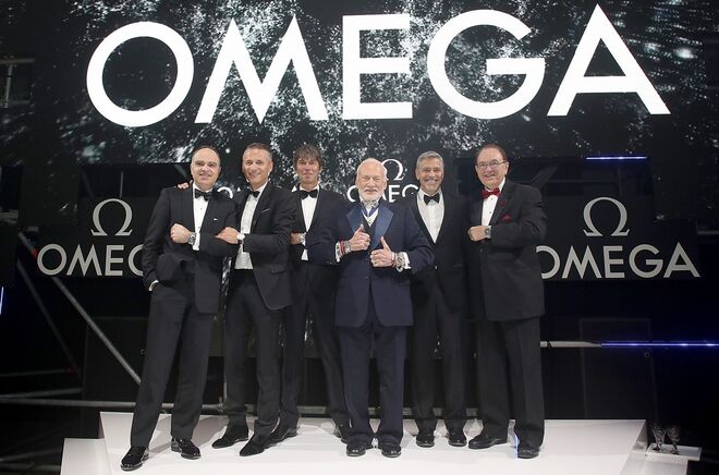 Petros Protopapas, Raynald Aeschlimann, Brian Cox,Buzz Aldrin, George Clooney e  Jim Ragan