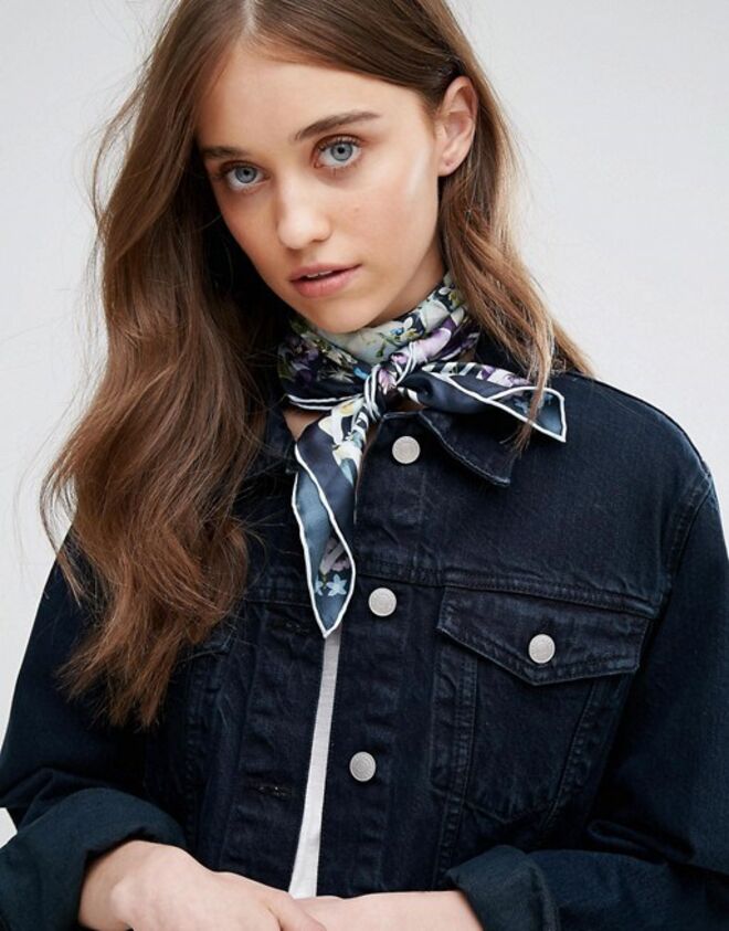 Ted Baker, €91,89 em ASOS