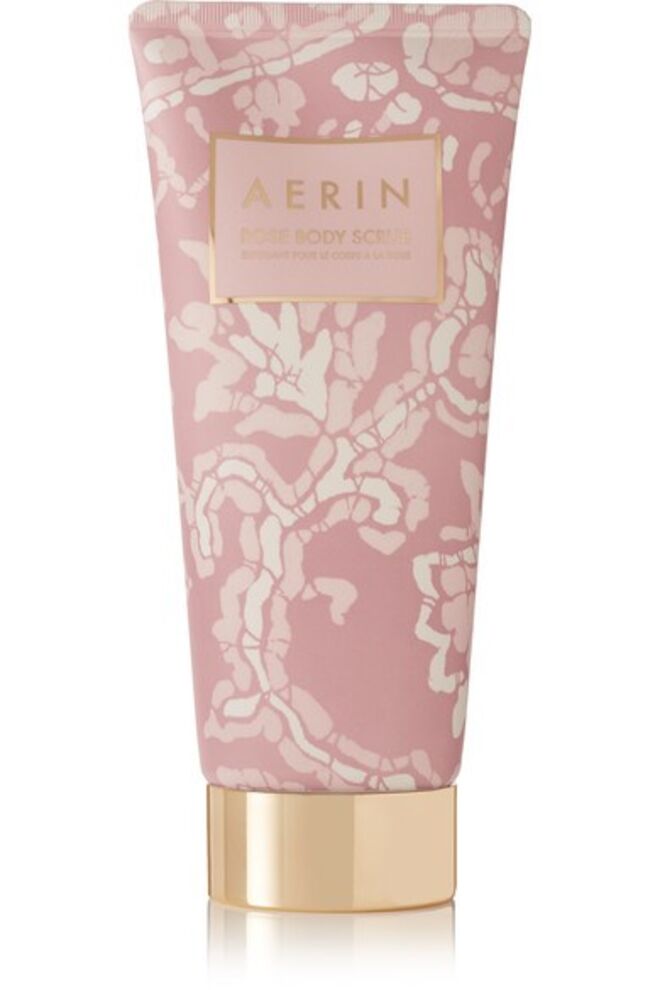Rose Body Scrub, €59, Aerin em www.net-a-porter.com