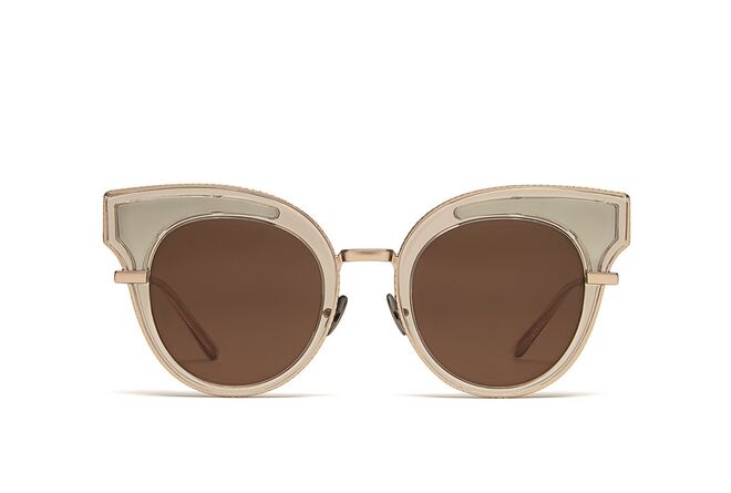 Óculos em massa e metal, €380, Bottega Veneta