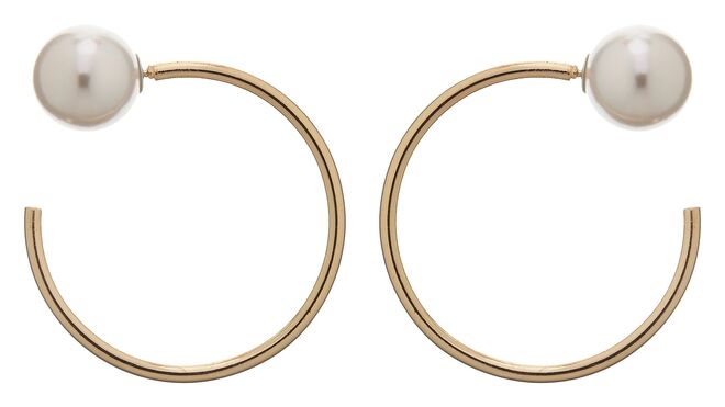 Brincos em metal, €7,90, Accessorize