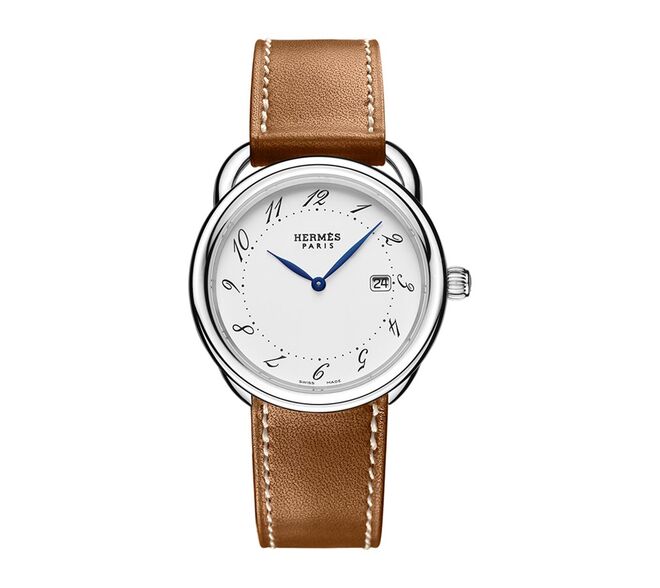 Relógio em pele e aço, €2500, Hermès, na J. Borges Freitas
