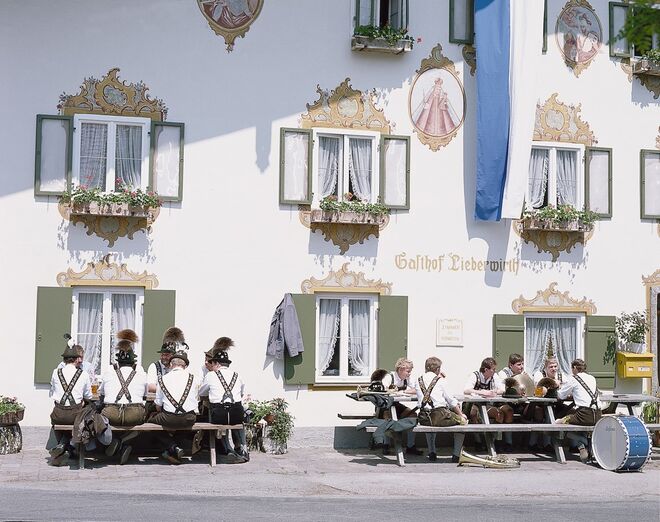 Baviera (Biergarten, Jardim da Cerveja)