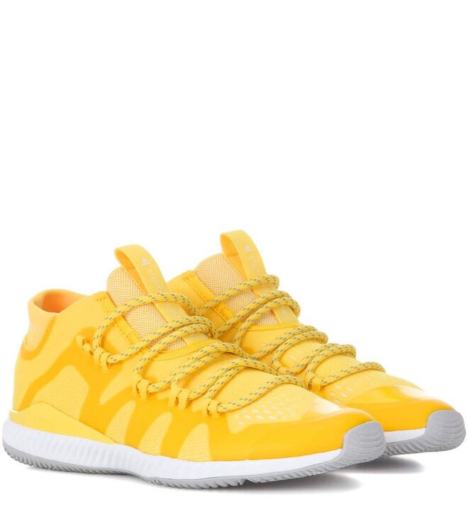 Ténis, €180, Adidas by Stella McCartney, em mytheresa.com