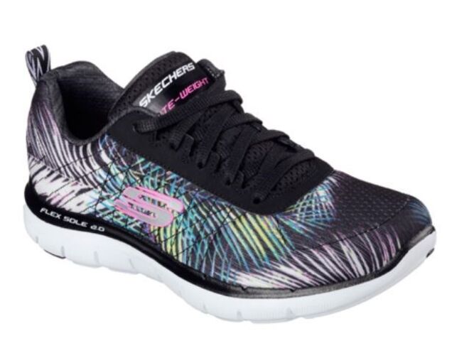 Ténis, €64,95, Skechers