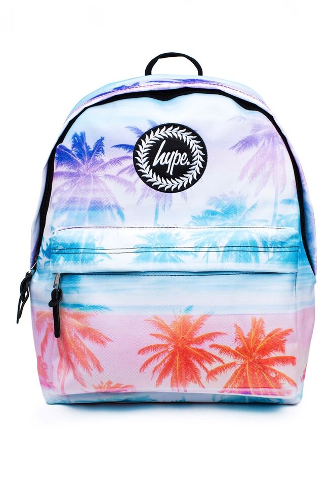Mochila, €34, Topshop