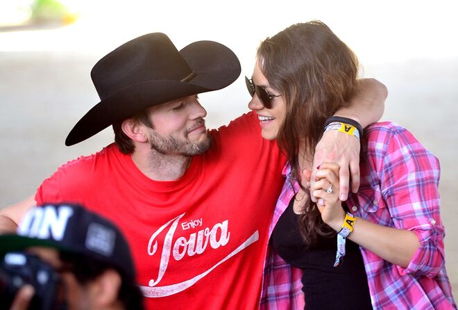 Riviera Francesa, França | Mila Kunis e Ashton Kutcher 