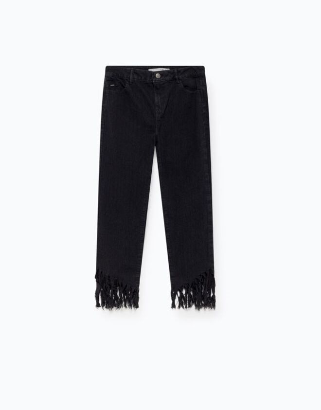 Calças de ganga parte inferior desfiada, €19, Lefties