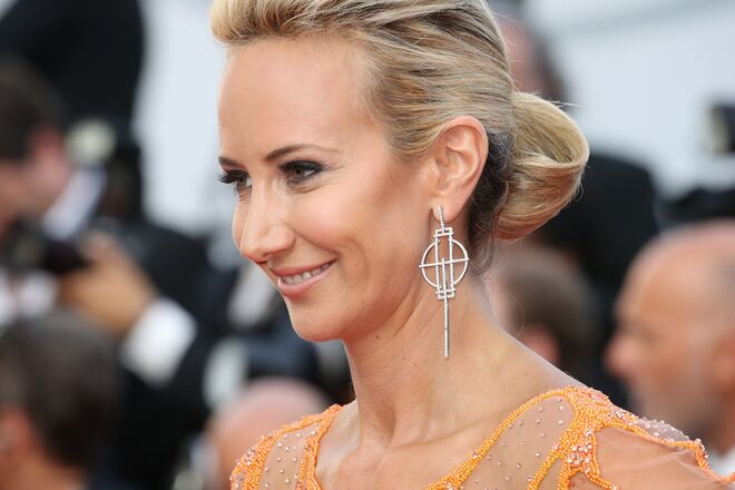 Lady Victoria Harvey