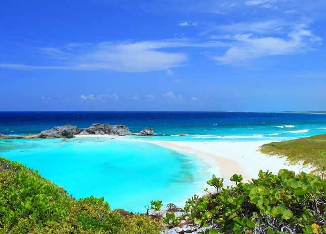 1. Turcos e Caicos, Caraíbas