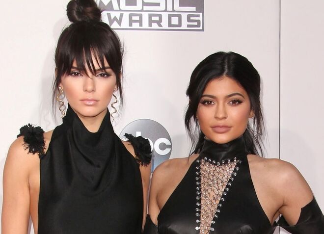 Kylie Jenner & Kendall Jenner