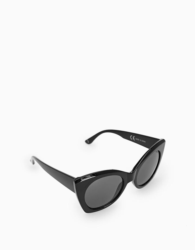 €9,95, Stradivarius