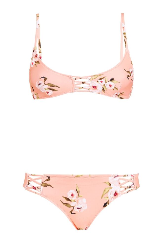 Biquíni em poliamida e elastano, €46, Topshop