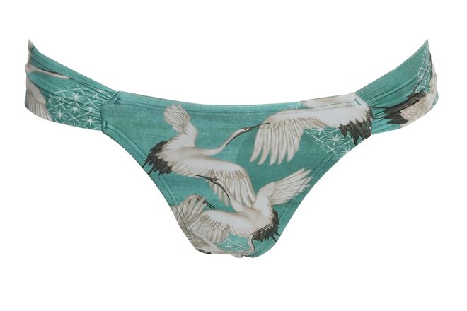 Biquíni em poliamida e elastano, soutien, €185, e cuecas, €185, Lenny Niemeyer, no Espace Cannelle