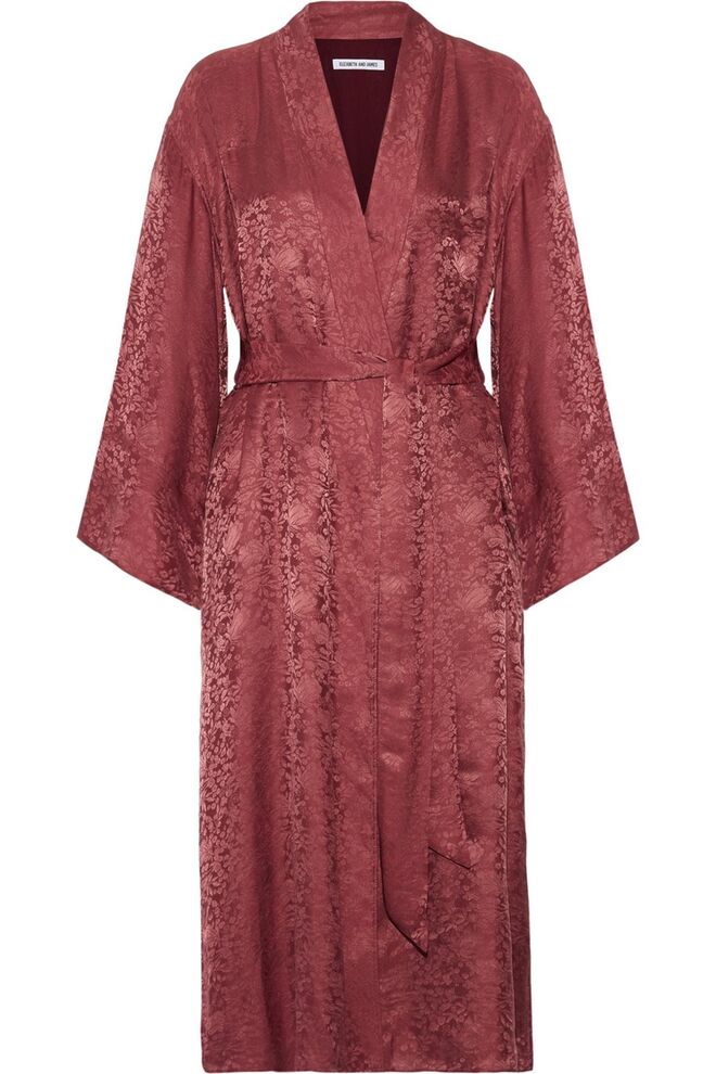 €565, Elizabeth and James