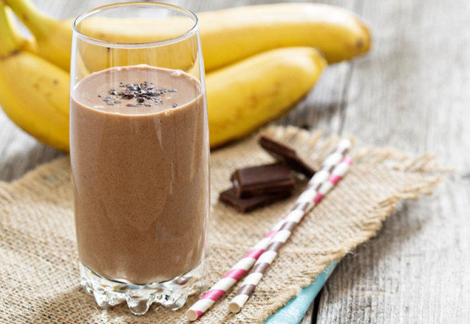 Smoothie de cacau e banana