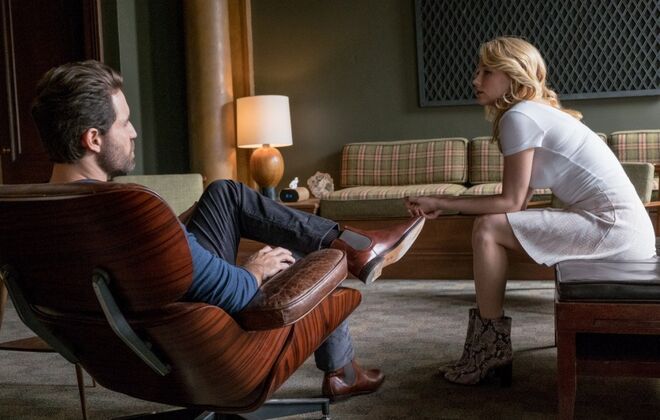 Conheça-se a si mesmo. Mais do que aquilo que os outros disseram ou dizem sobre si, mais do que aquilo que faz, quais as principais características que atribui a si mesmo? 