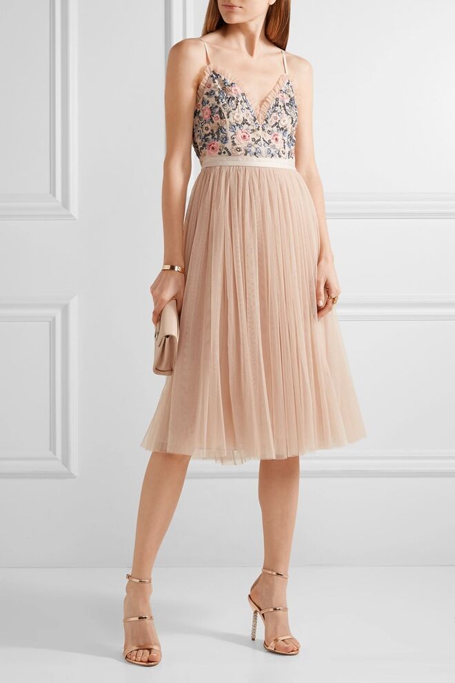 Needle & Thread, €195 em net-a-porter.com