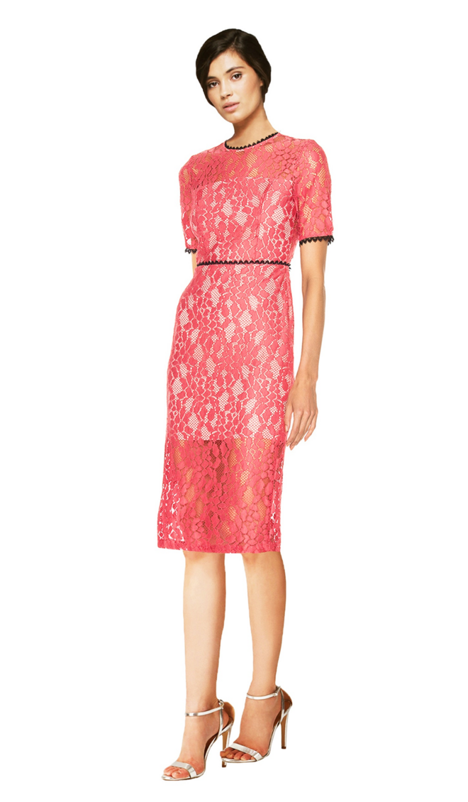  Alexis, aluguer €86, venda €451, em chic-by-choice.com