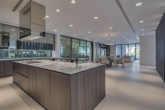 MIAMI BEACH, Florida