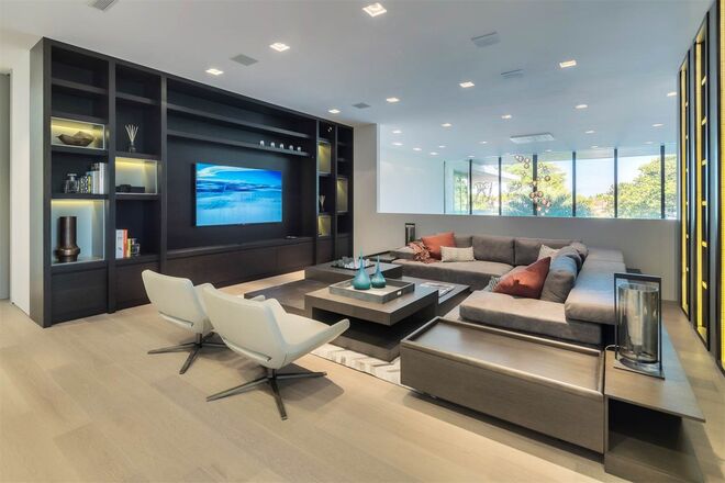 MIAMI BEACH, Florida