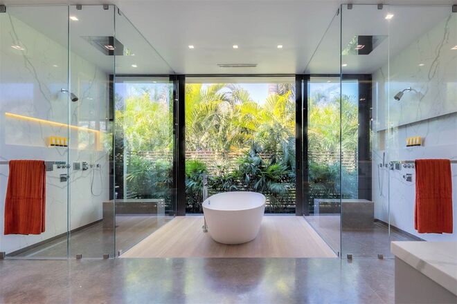 MIAMI BEACH, Florida