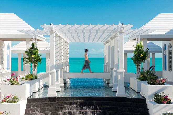 MANDALAY, Long Bay, Ilhas Turcas