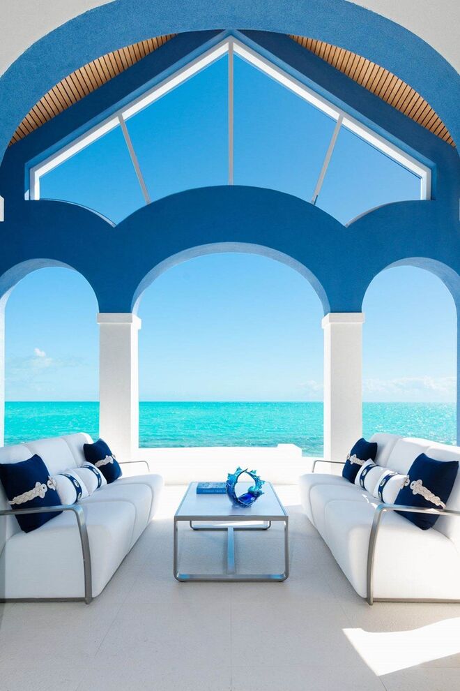 MANDALAY, Long Bay, Ilhas Turcas