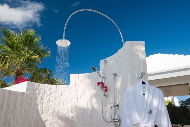 MANDALAY, Long Bay, Ilhas Turcas