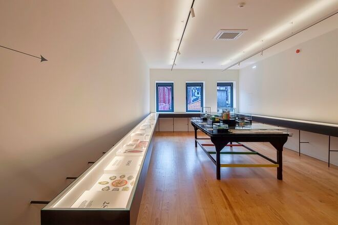 Claus Porto no número 22 da Rua das Flores, Porto